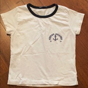 Brandy Melville cute shirt